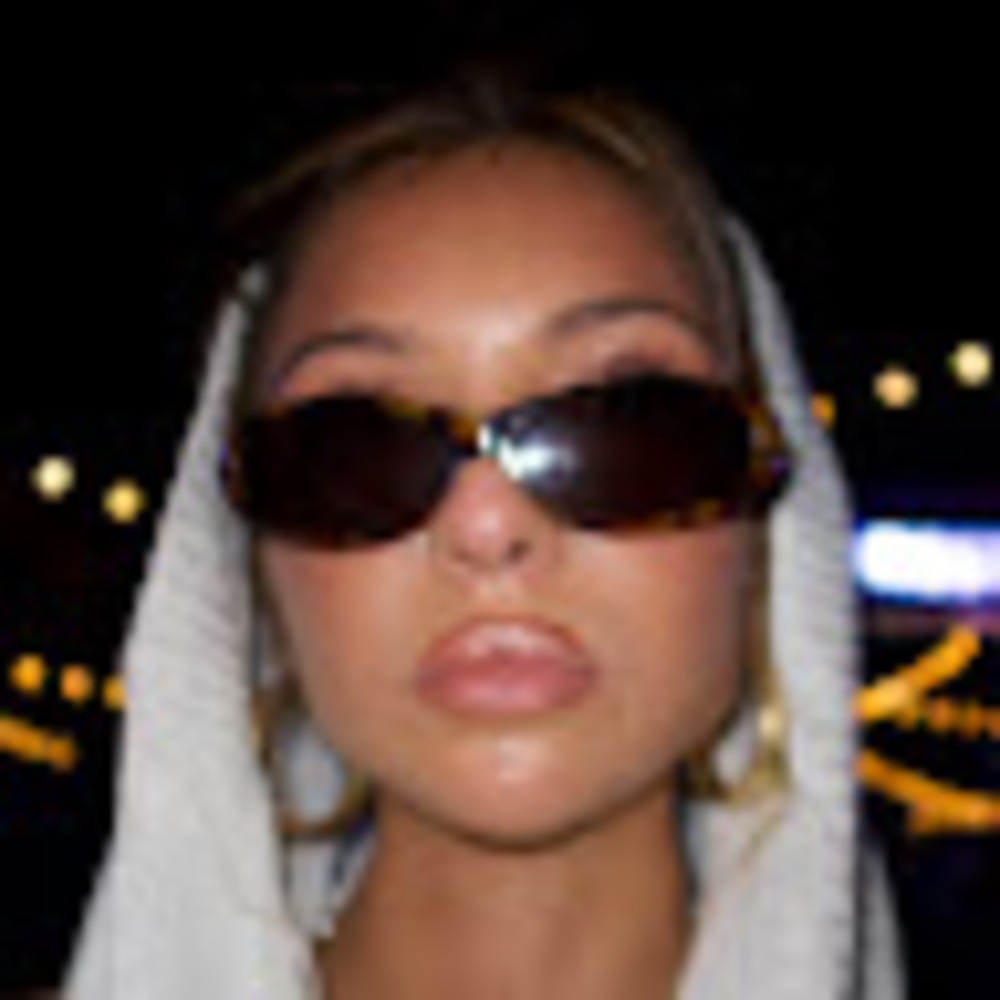 Meet your Posher, Carson